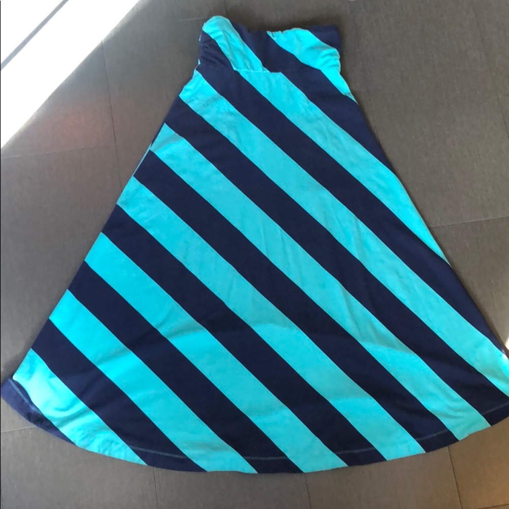 Lilly Pulitzer Maxi skirt. Size small.